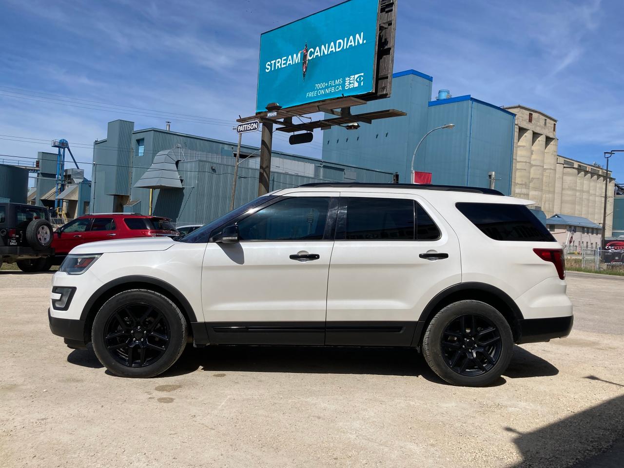 2016 Ford Explorer SPORT - Photo #3
