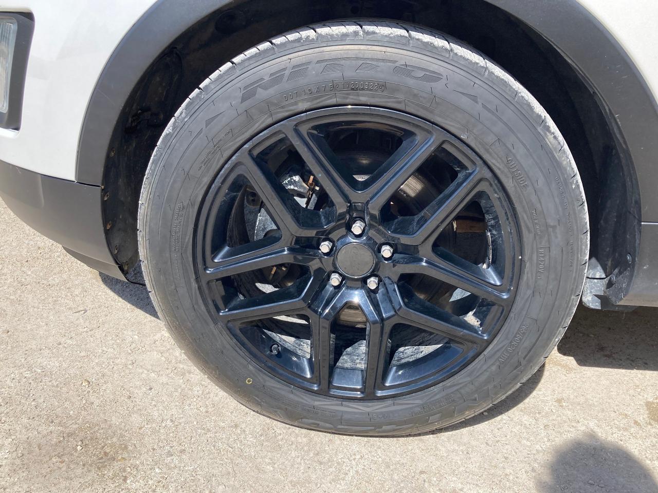 2016 Ford Explorer SPORT - Photo #5