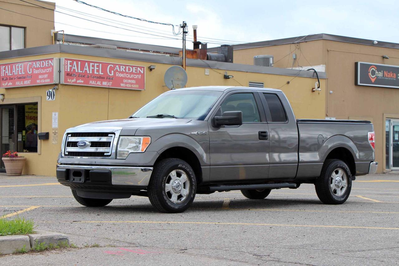 2013 Ford F-150 XLT Photo