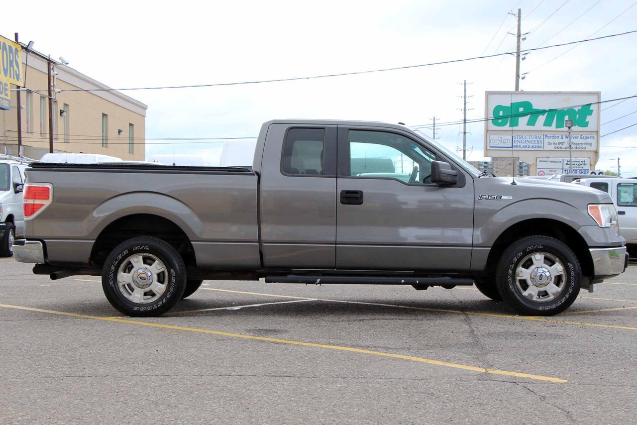 2013 Ford F-150 XLT Photo