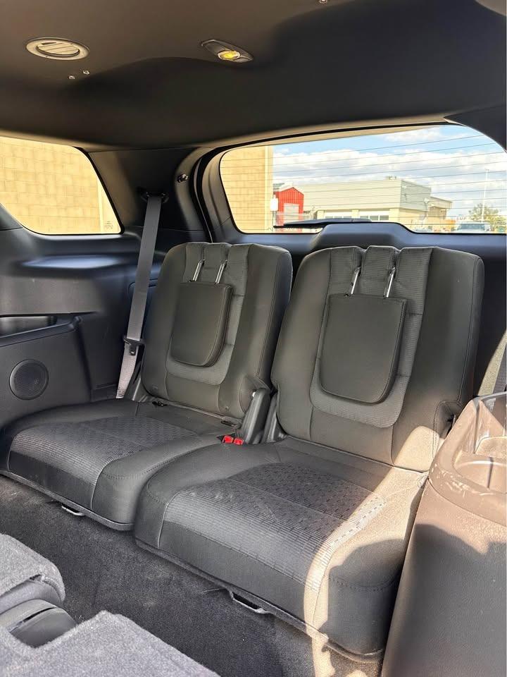 2015 Ford Explorer XLT - Photo #17