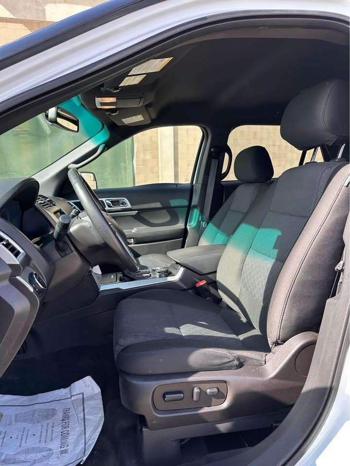 2015 Ford Explorer XLT - Photo #15
