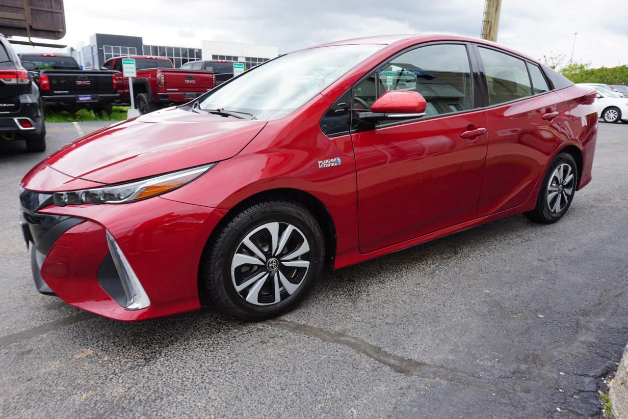 2019 Toyota Prius Prime PREMIUM PLUG-IN CERTIFIED *FREE ACCIDENT* NAV CAMERA HEATED SEAT/STEERING LANE DEPARTURE - Photo #3