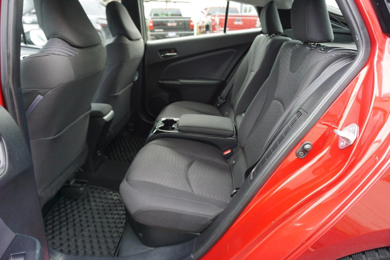 2019 Toyota Prius Prime PREMIUM PLUG-IN CERTIFIED *FREE ACCIDENT* NAV CAMERA HEATED SEAT/STEERING LANE DEPARTURE - Photo #16