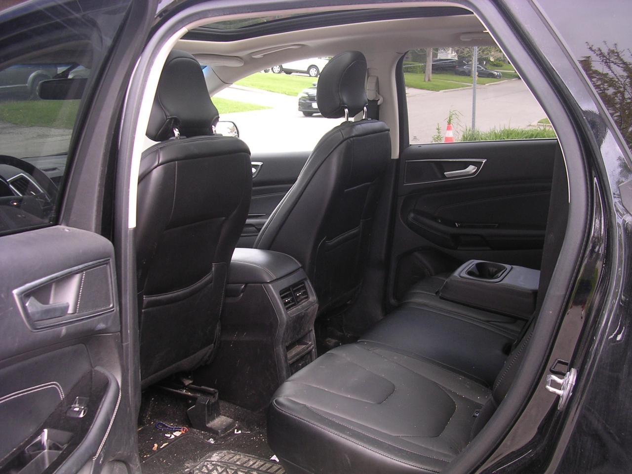 2017 Ford Edge Titanium - Photo #7