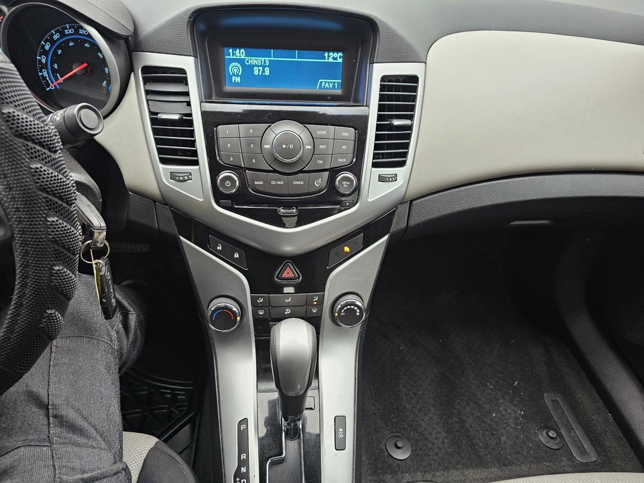 2014 Chevrolet Cruze 2LS, AUTO, A/C, POWER GROUP, CERTIFIED, 170 KM - Photo #14