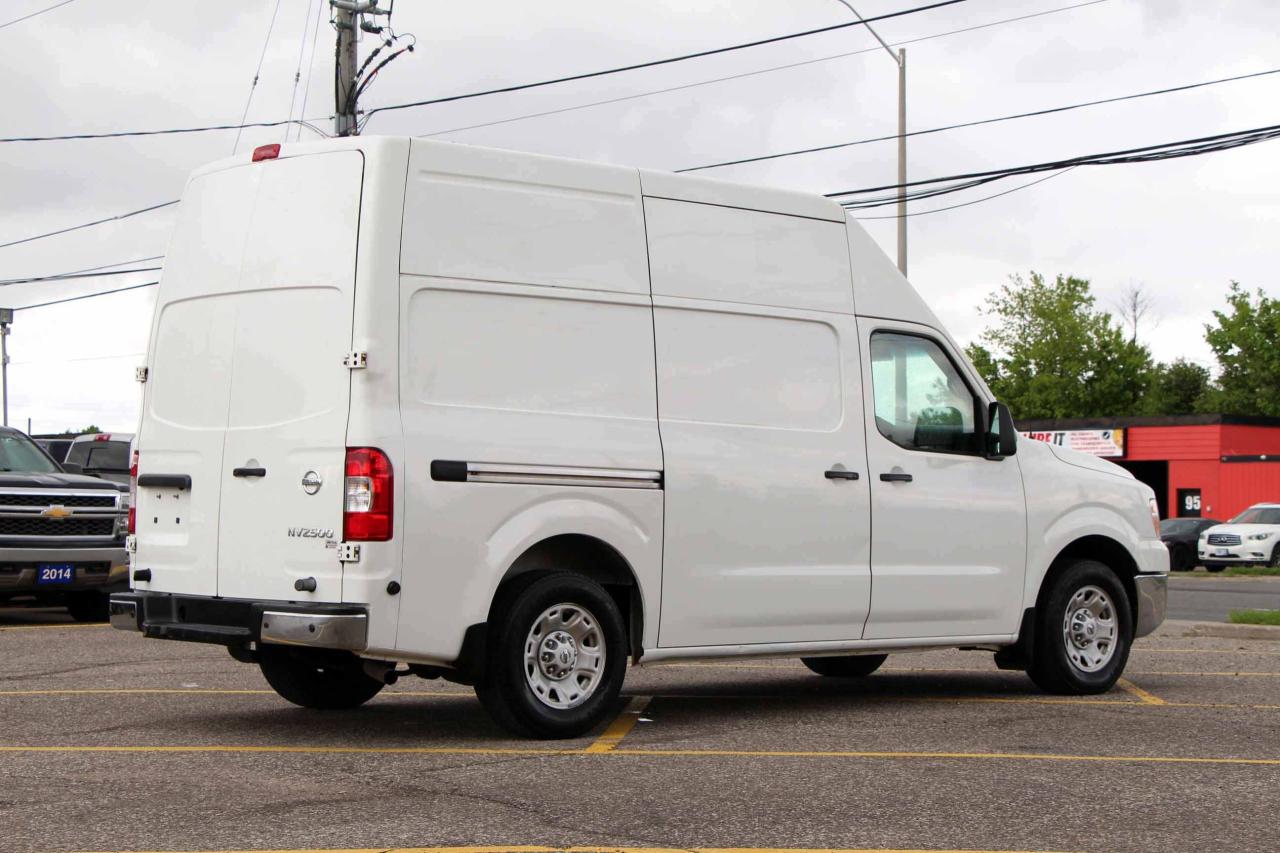 2017 Nissan NV 2500 SV - Photo #7