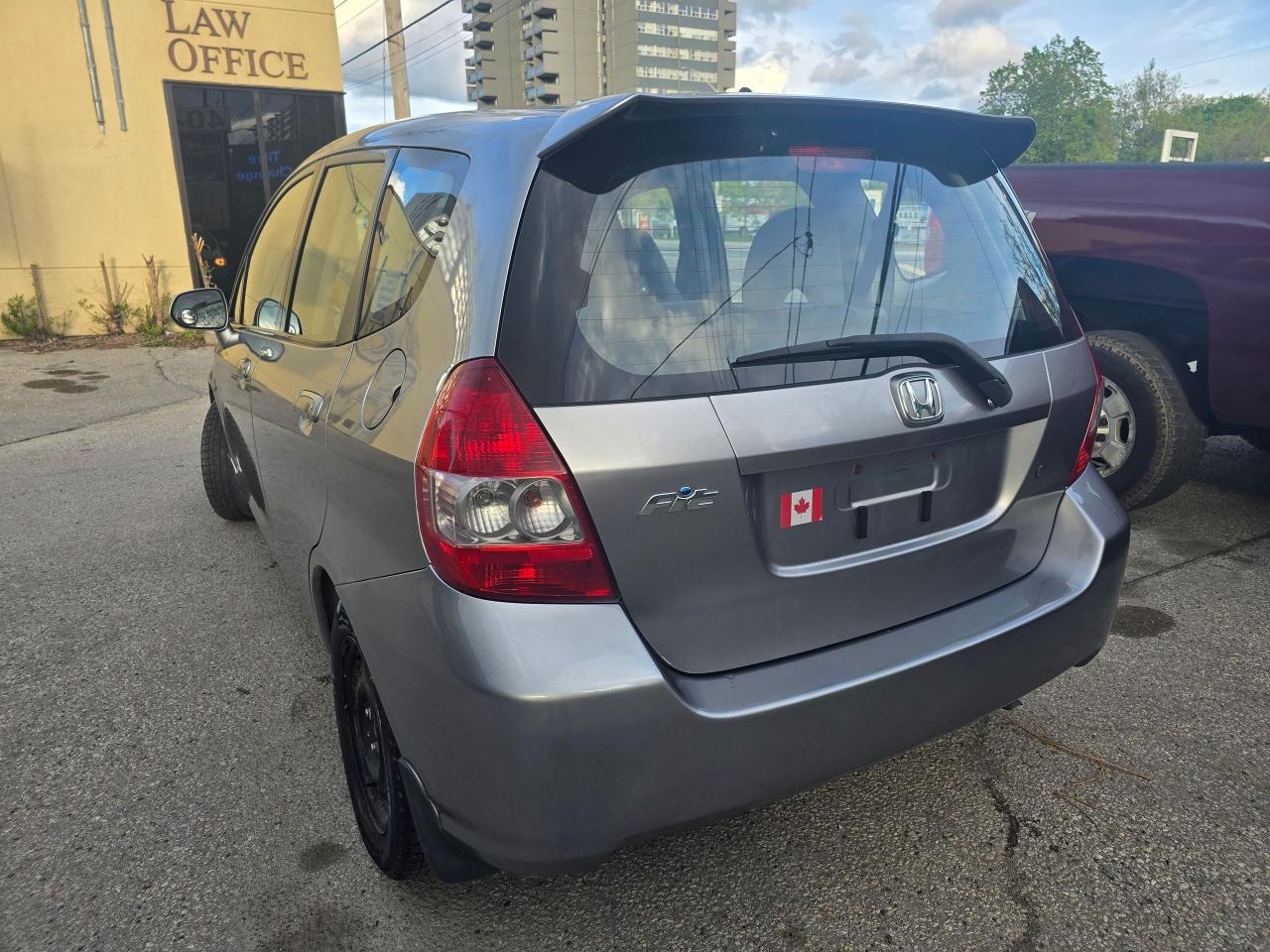 2007 Honda Fit LX w/Cruise Control Photo3