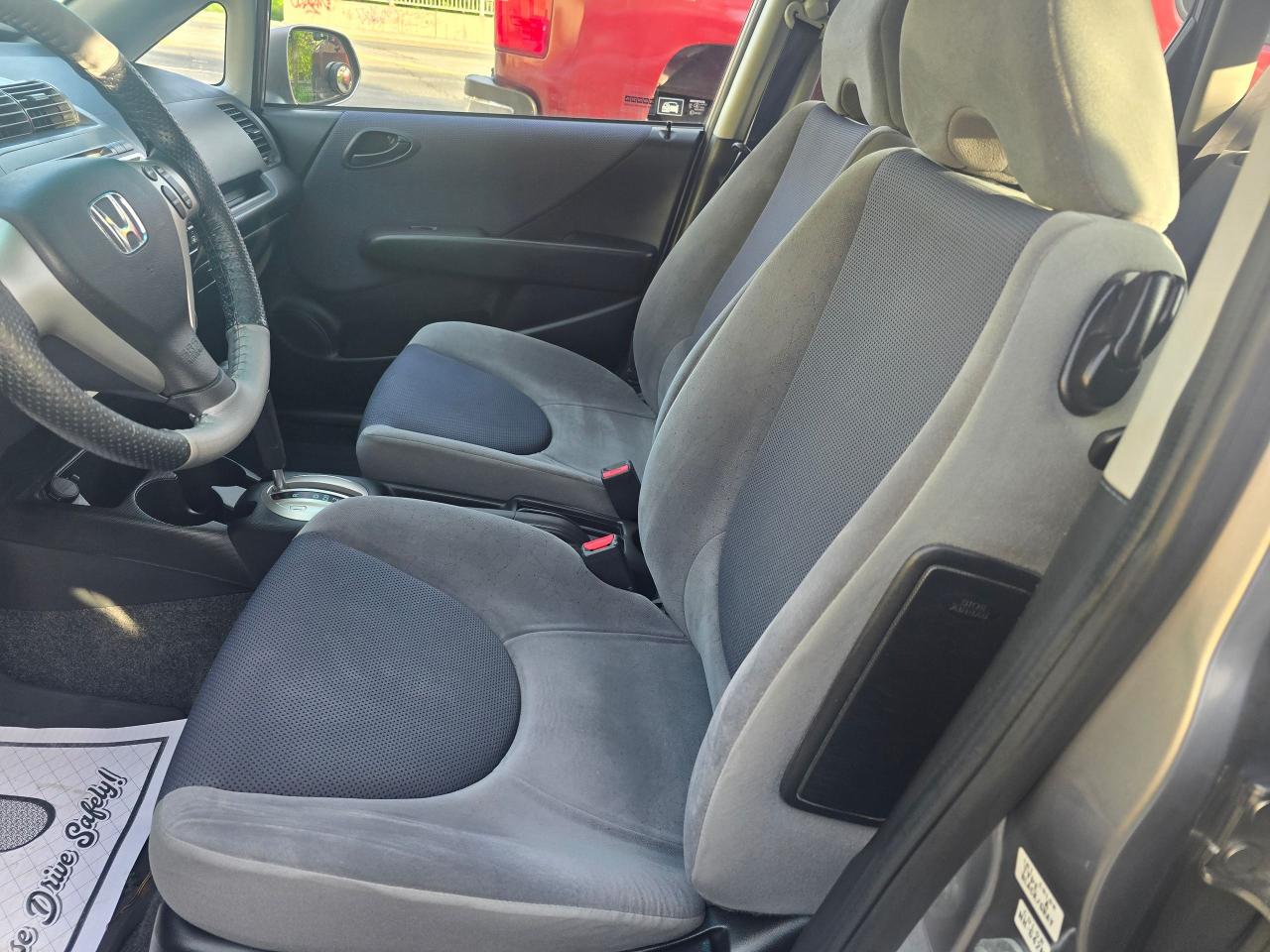 2007 Honda Fit LX w/Cruise Control - Photo #8