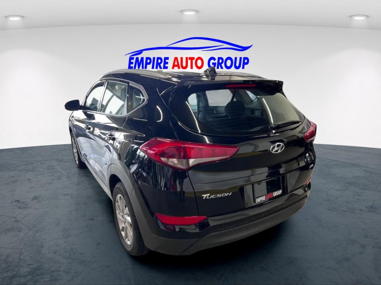 2018 Hyundai Tucson SE Photo