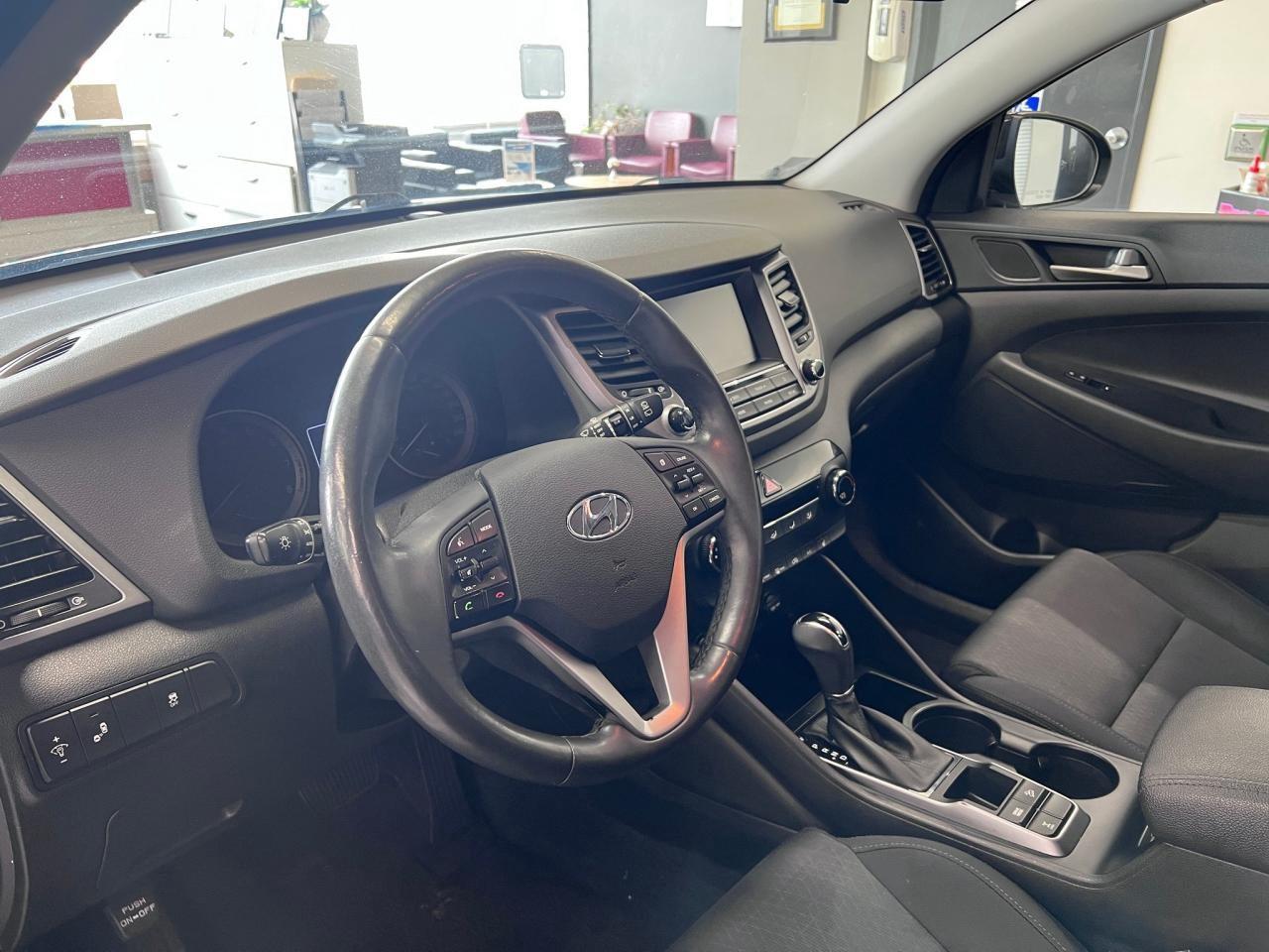 2018 Hyundai Tucson SE Photo