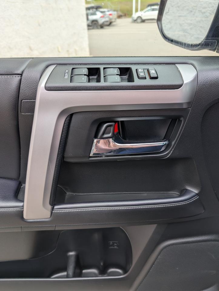 2022 Toyota 4Runner SR5 Photo