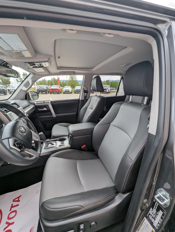 2022 Toyota 4Runner SR5 Photo