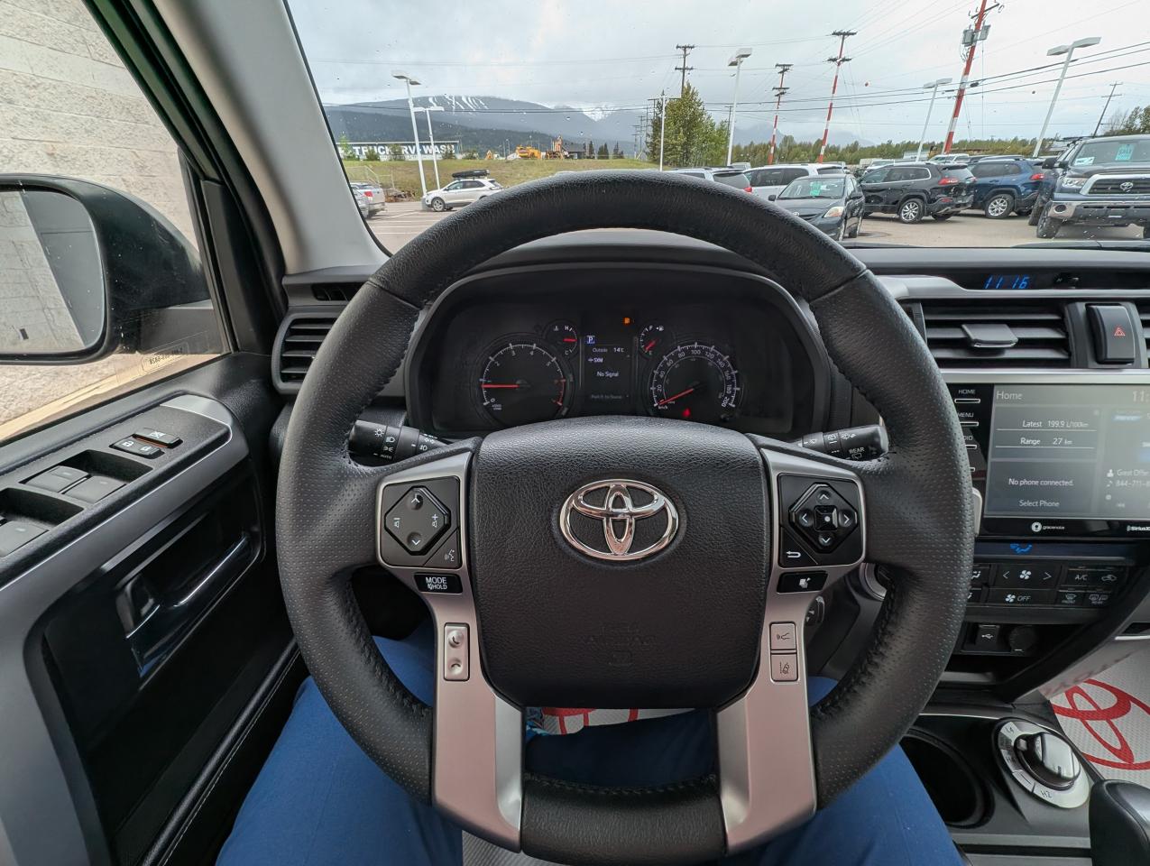 2022 Toyota 4Runner SR5 Photo