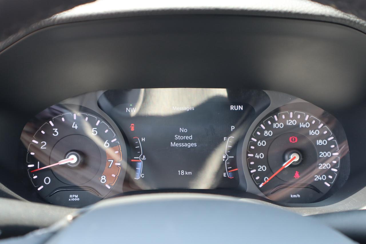 2025 Jeep Compass NORTH 4X4 Photo