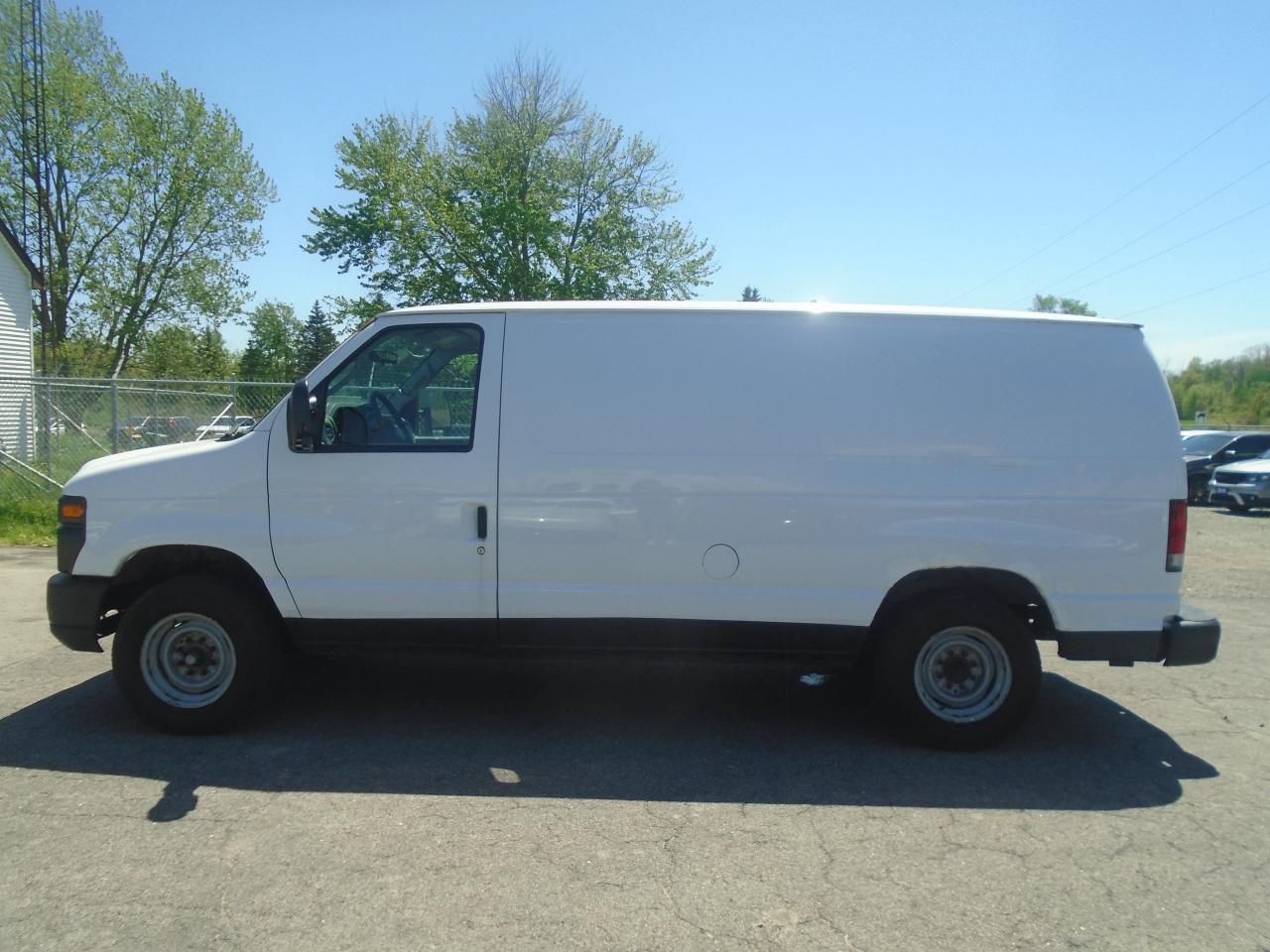 Used 2014 Ford Econoline E-150 Commercial for sale in Fenwick, ON