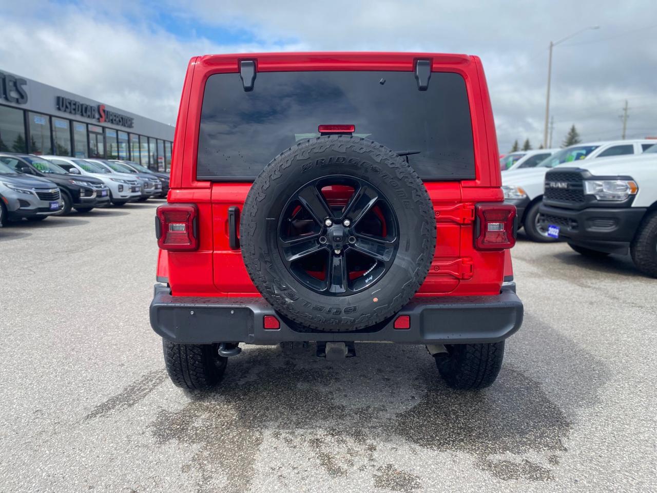 2021 Jeep Wrangler Unlimited Sahara Altitude 4x4 ~Nav ~Cam ~Leather Photo2