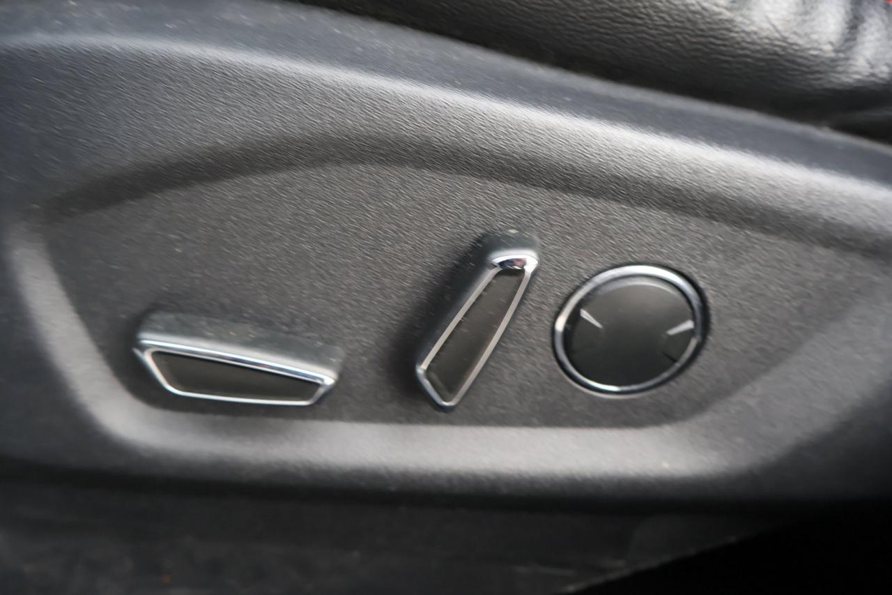 12563708