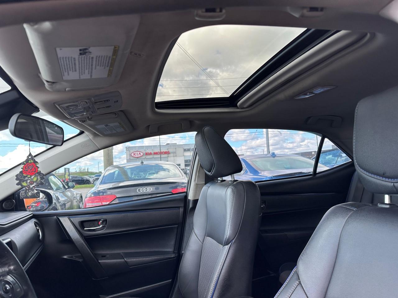 2017 Toyota Corolla SE, AUTO, SUNROOF, ALLOYS, LOADED, CERTIFIED - Photo #13