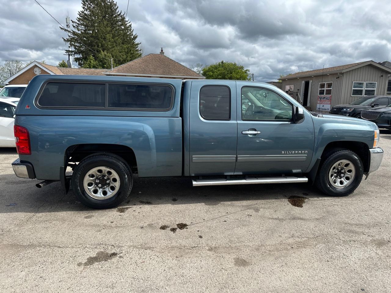 2013 Chevrolet Silverado 1500 LT, CREW CAB, SHORT BOX, 2 SETS OF WHEELS. CERT - Photo #6