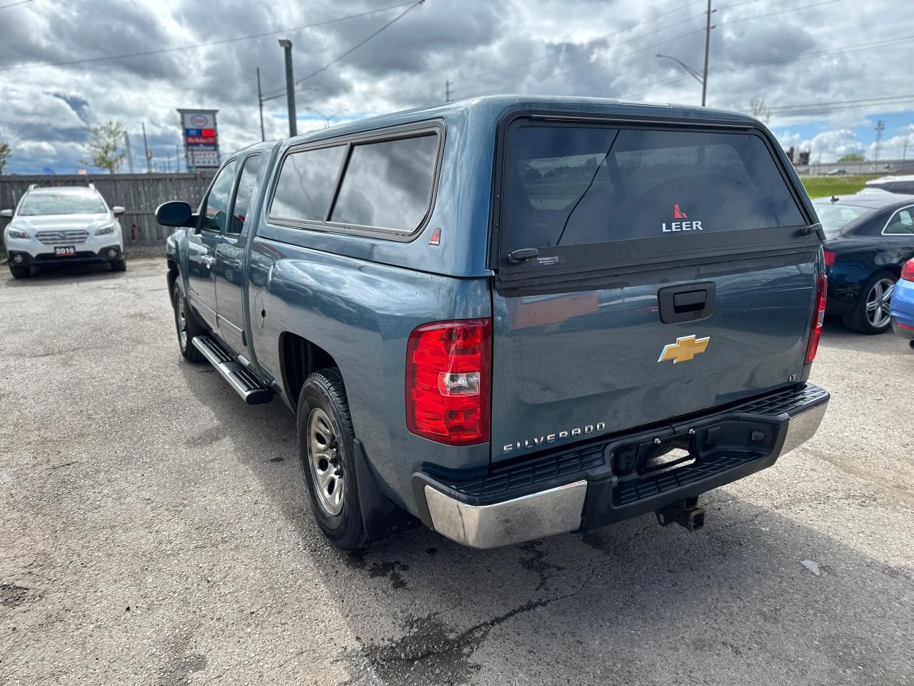 2013 Chevrolet Silverado 1500 LT, CREW CAB, SHORT BOX, 2 SETS OF WHEELS. CERT - Photo #3