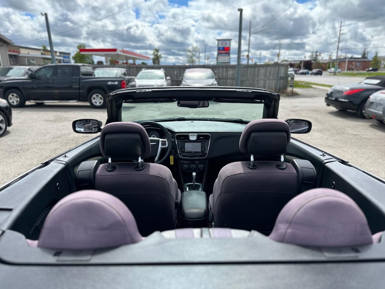2012 Chrysler 200 TOURING, CONVERTIBLE, ONLY 69KMS, CERTIFIED - Photo #11