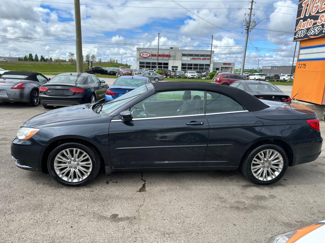 2012 Chrysler 200 TOURING, CONVERTIBLE, ONLY 69KMS, CERTIFIED - Photo #2