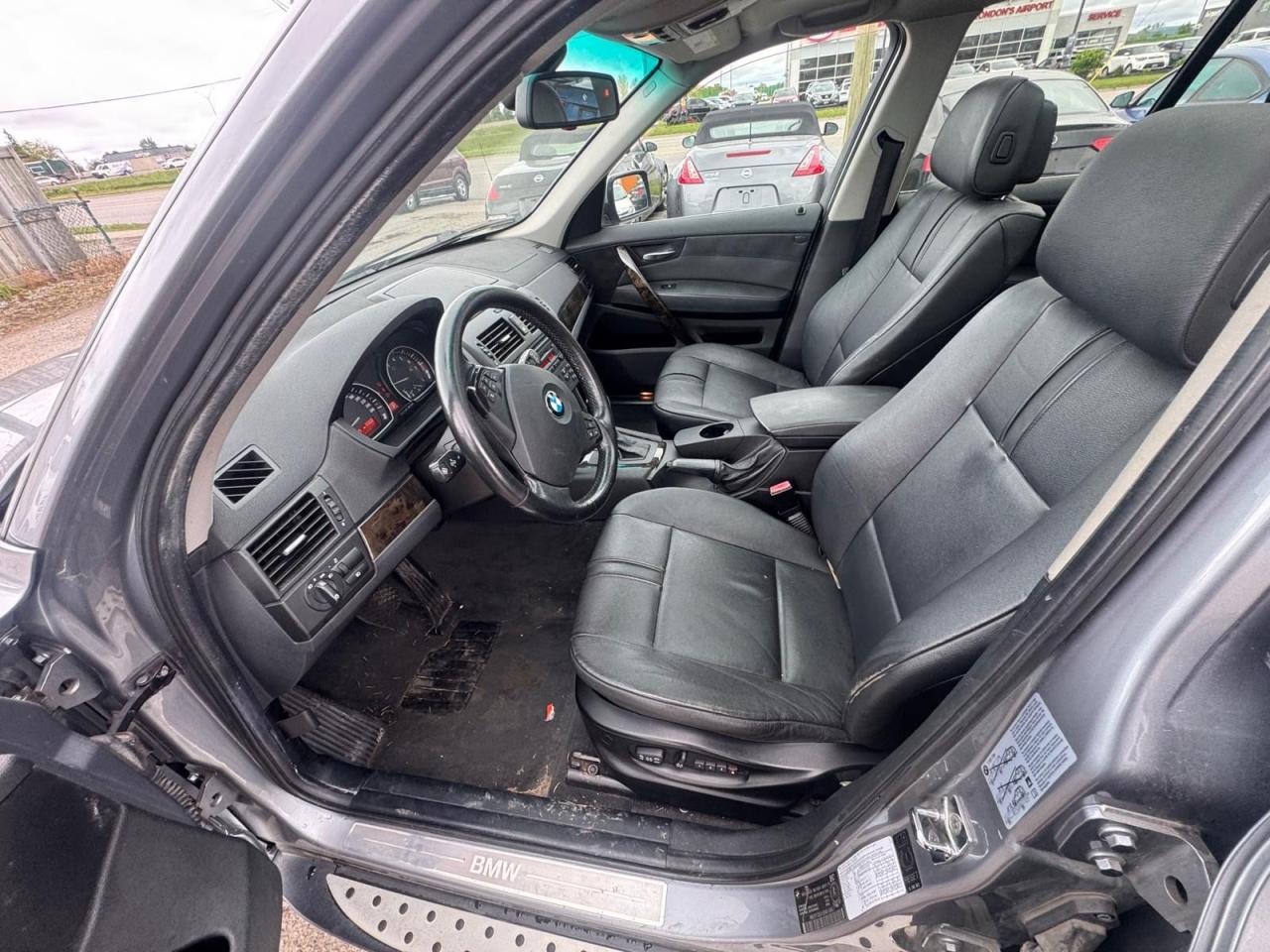 2008 BMW X3 3.0Si, LEATHER, SUNROOF, AWD, ONLY 182KMS, AS IS - Photo #10