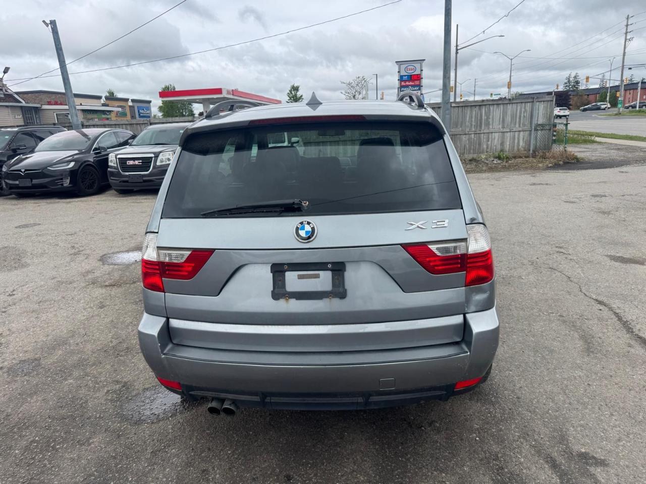 2008 BMW X3 3.0Si, LEATHER, SUNROOF, AWD, ONLY 182KMS, AS IS - Photo #4