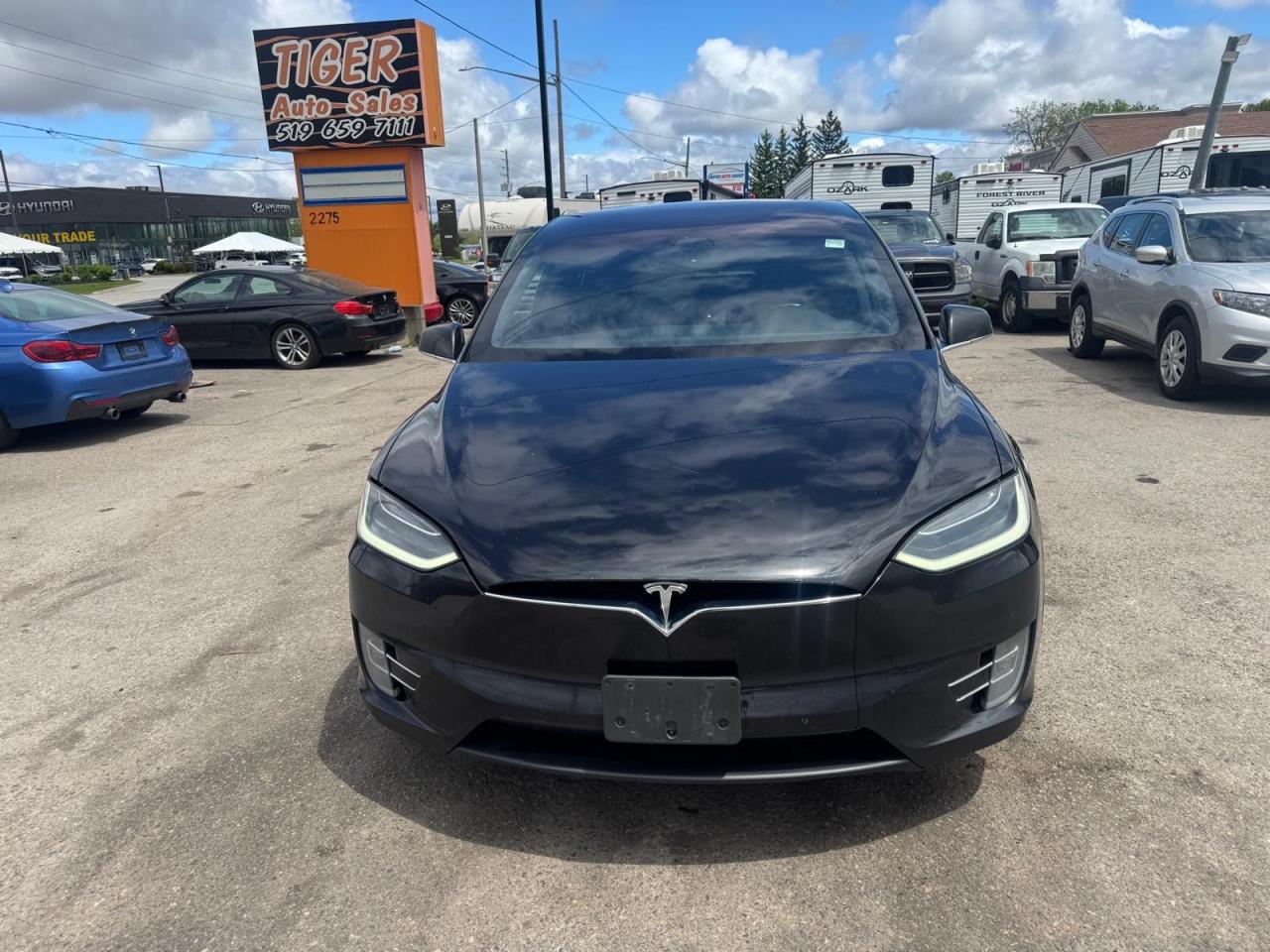 2018 Tesla Model X 100D, AWD, LONG RANGE, LOADED, WARRANTY, CERTIFIED - Photo #8