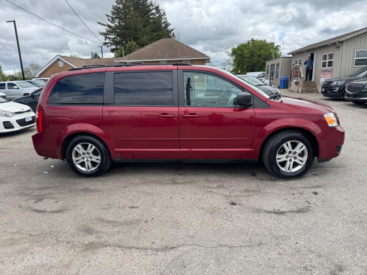 2010 Dodge Grand Caravan SE, STOWNGO, ALLOYS, 3.3L V6, 7 PASSENGER, CERT - Photo #6