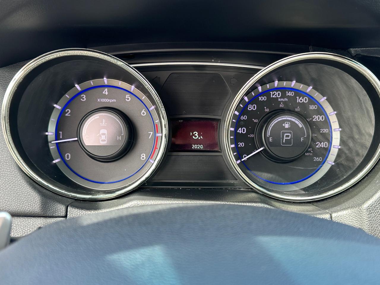2012 Hyundai Sonata LIMITED, NAVI, SUNROOF, ALLOYS, LEATHER, 1 OWNER, - Photo #10