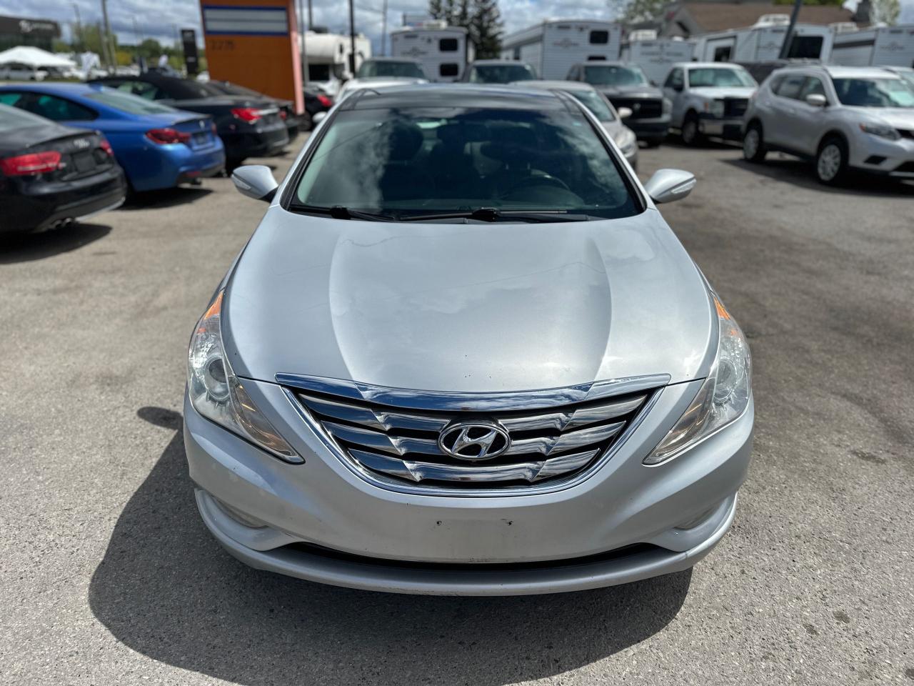 2012 Hyundai Sonata LIMITED, NAVI, SUNROOF, ALLOYS, LEATHER, 1 OWNER, - Photo #8