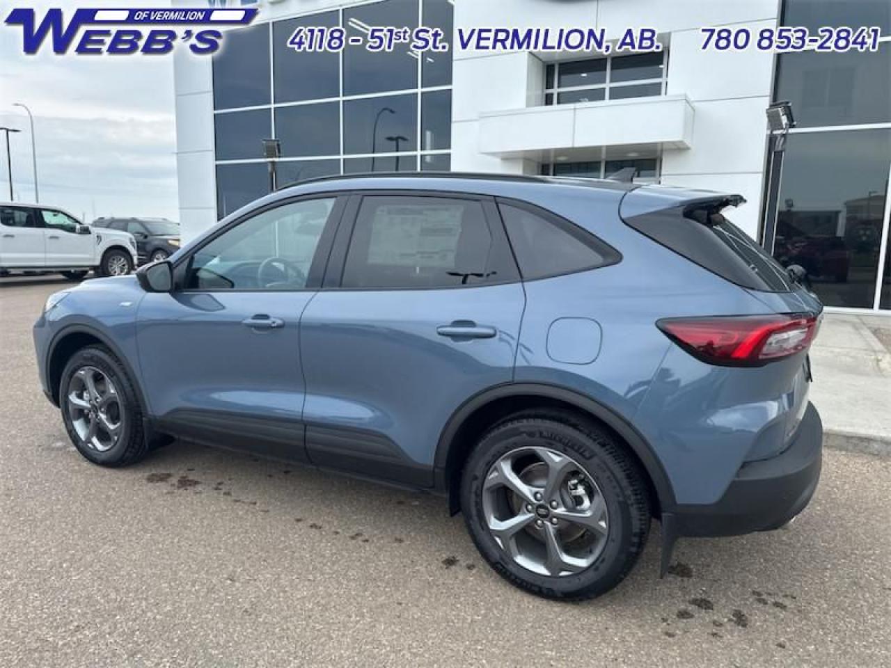 2025 Ford Escape ST-Line Photo3