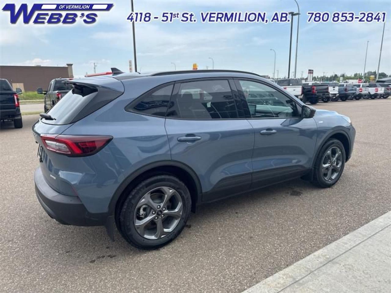 2025 Ford Escape ST-Line Photo5