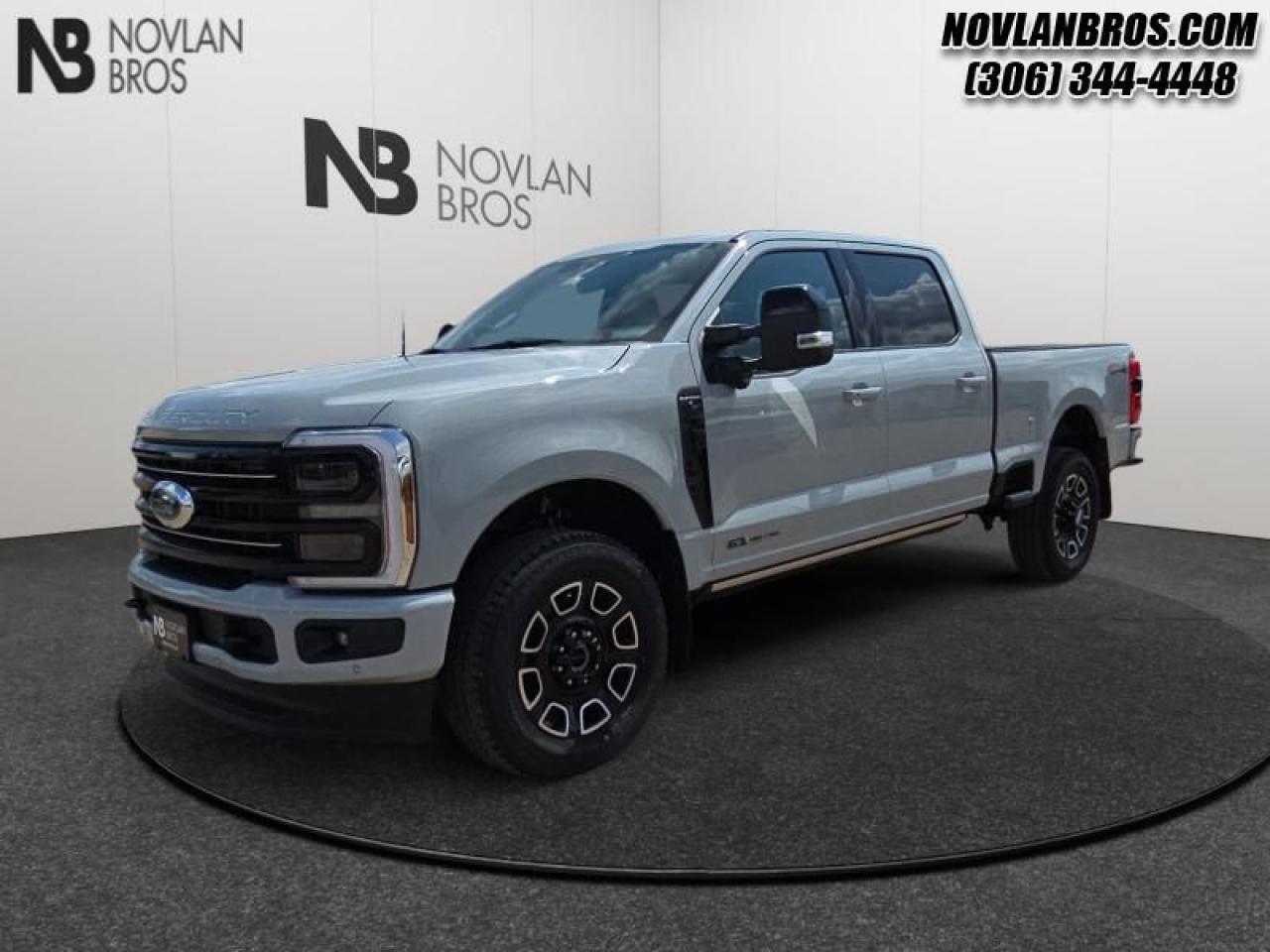 New 2025 Ford F-350 Super Duty Platinum  - Moonroof for sale in Paradise Hill, SK