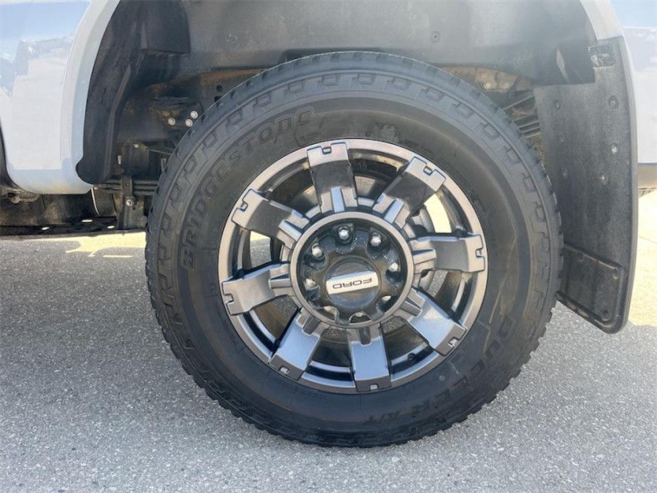 2024 Ford F-350 Super Duty - Low Mileage Photo5