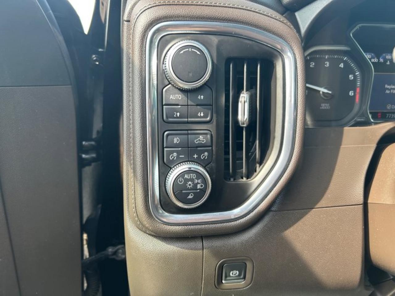 12564425