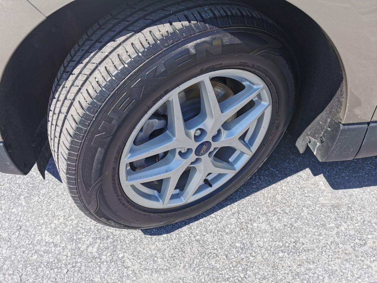 2021 Ford Edge SEL AWD - Photo #9