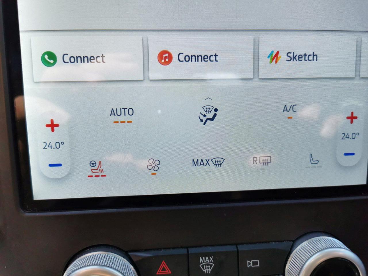 2021 Ford Edge SEL AWD - Photo #22
