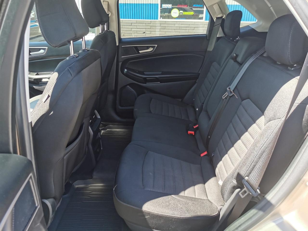 2021 Ford Edge SEL AWD - Photo #25