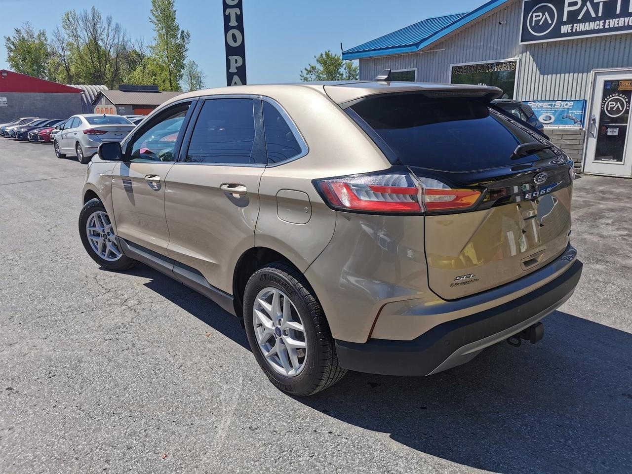 2021 Ford Edge SEL AWD Photo