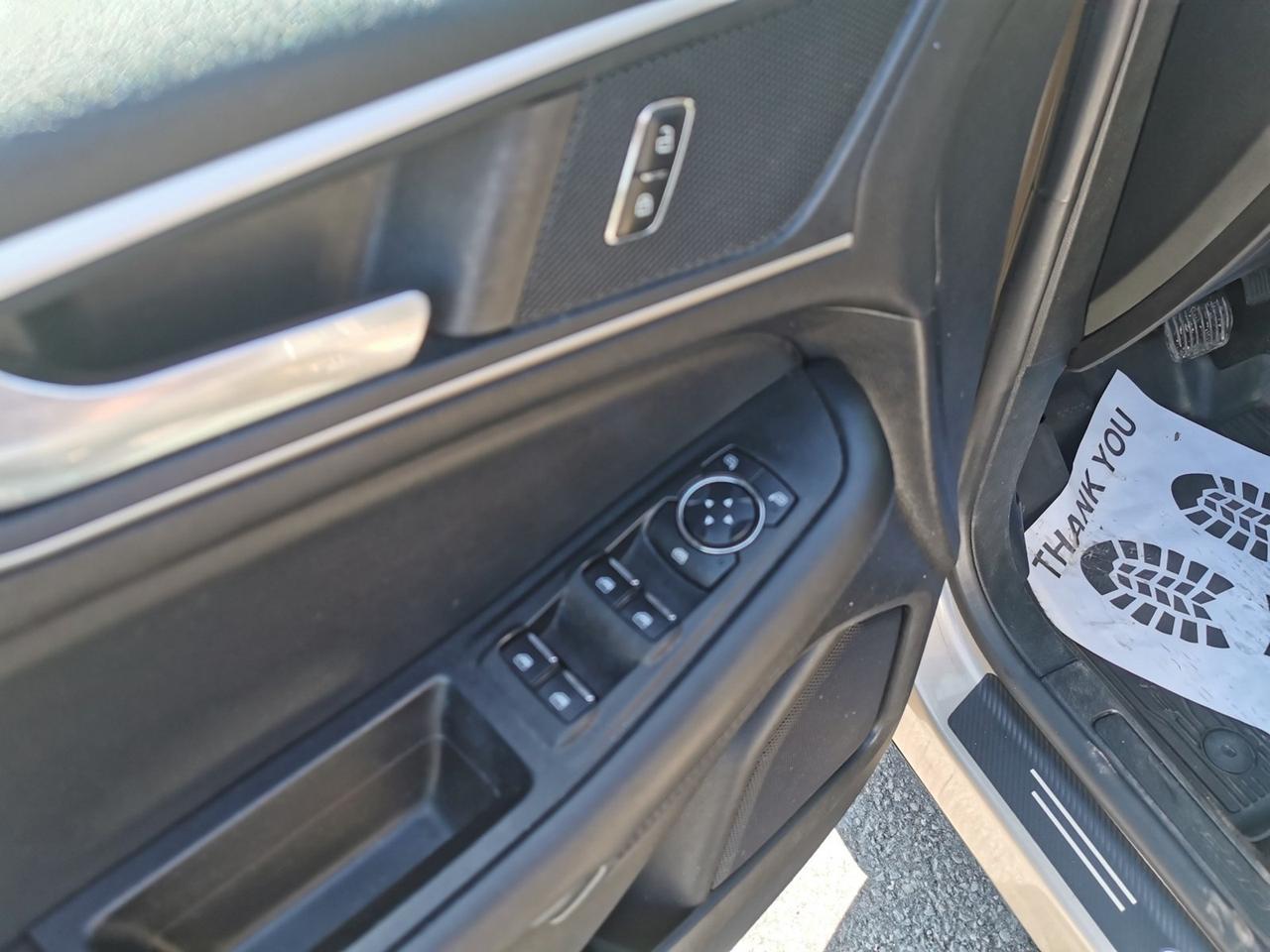 2021 Ford Edge SEL AWD Photo