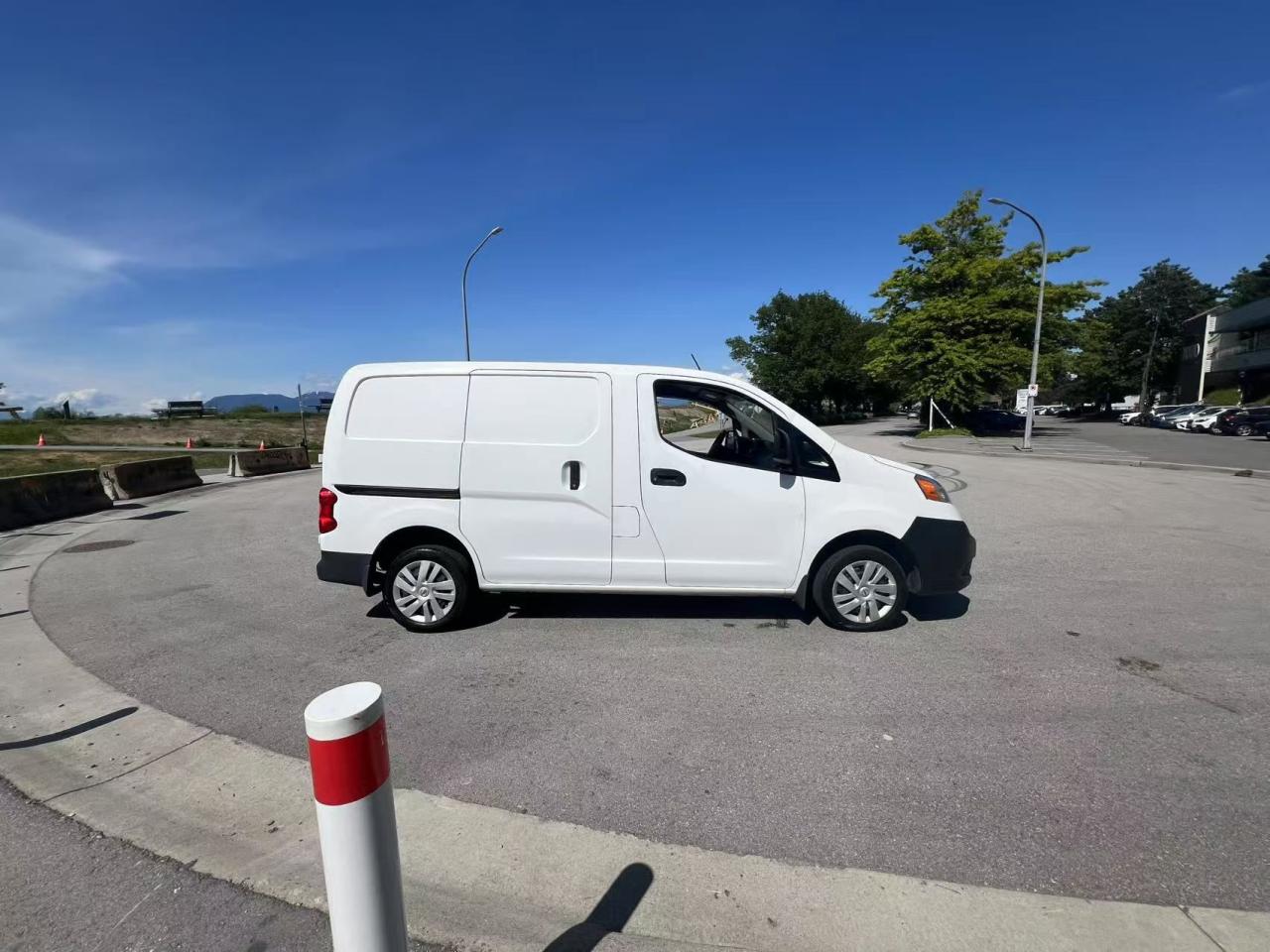 12564872