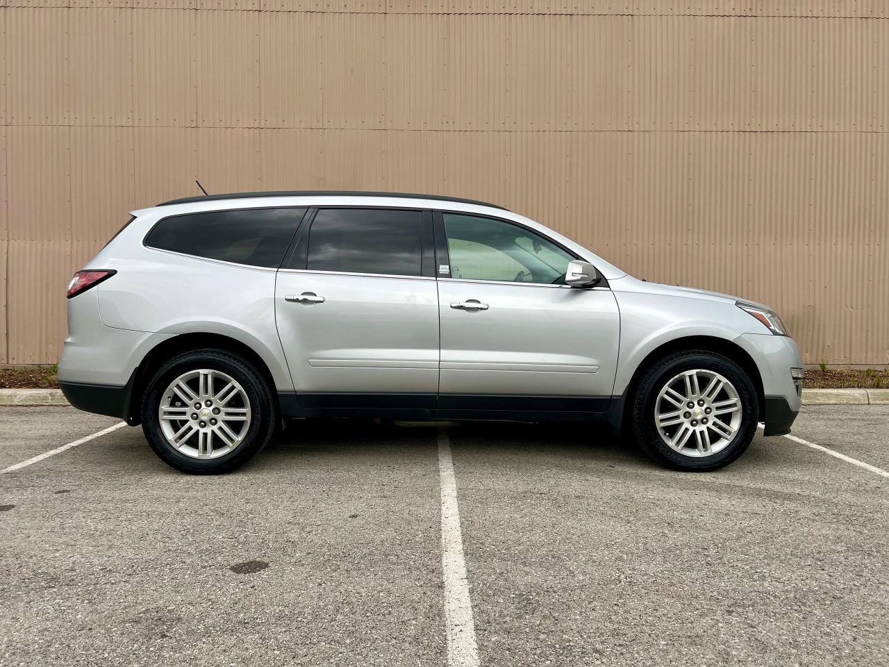 2015 Chevrolet Traverse LT - Photo #5