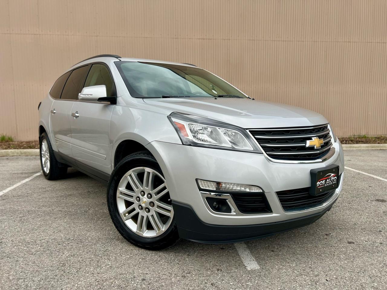 2015 Chevrolet Traverse LT - Photo #2