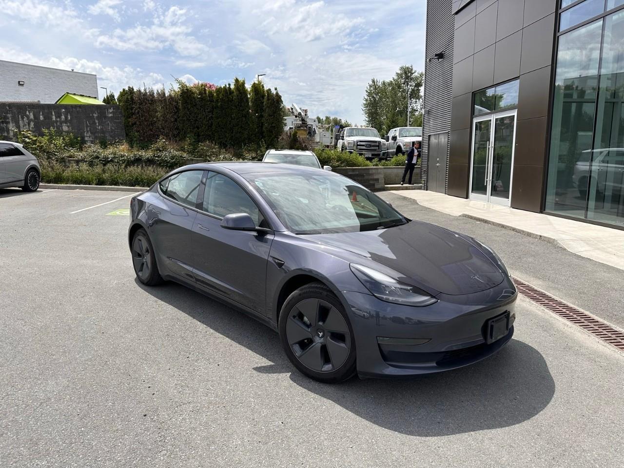 Used 2023 Tesla Model 3  for sale in Abbotsford, BC