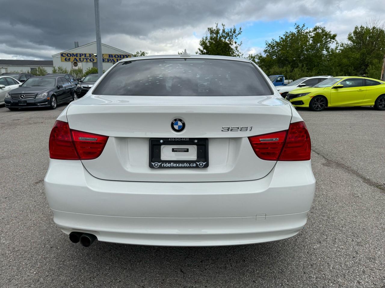 2011 BMW 3 Series 328i xDrive Executive Edition - Photo #6