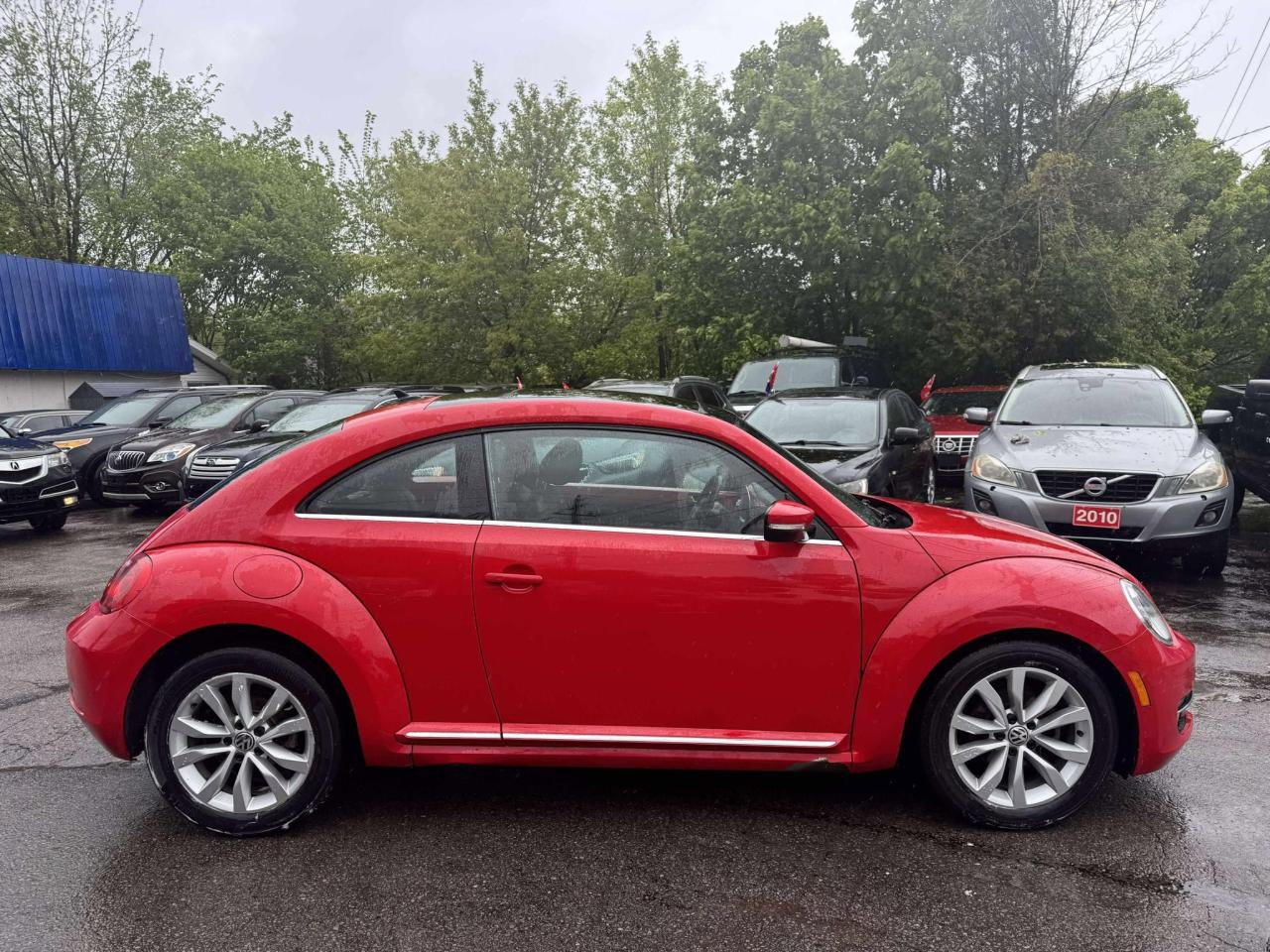 2015 Volkswagen Beetle Trendline - Photo #4
