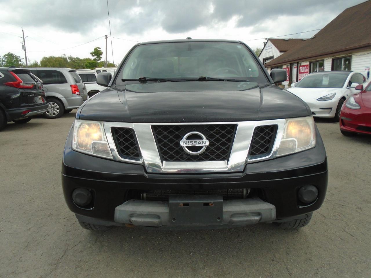 2015 Nissan Frontier 4WD Crew CAB LWB Auto SV - Photo #3